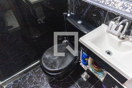 Apartamento para alugar com 46m², 2 quartos e 1 vaga Apartamento para alugar com 46m², 2 quartos e 1 vagaBanheiro