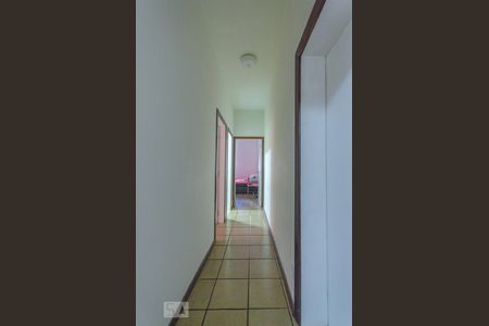 Corredor de apartamento para alugar com 4 quartos, 100m² em Canela, Salvador
