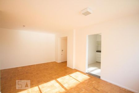 Sala de apartamento à venda com 2 quartos, 70m² em Vila Cordeiro, São Paulo