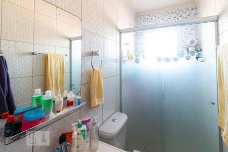Banheiro de apartamento à venda com 1 quarto, 34m² em Vila Pierina, São Paulo
