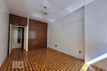 Quarto de apartamento para alugar com 2 quartos, 135m² em Centro Histórico, Porto Alegre