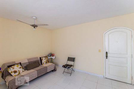 Sala de apartamento à venda com 2 quartos, 60m² em Engenhoca, Niterói