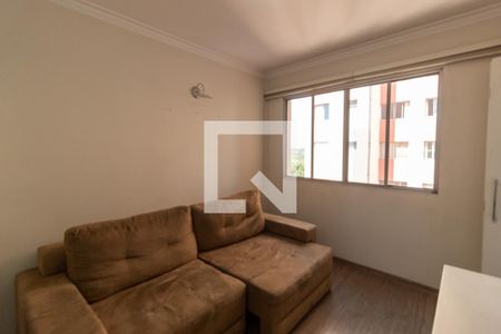 Sala de estar de apartamento para alugar com 2 quartos, 58m² em Jardim Novo Santo Amaro, São Paulo