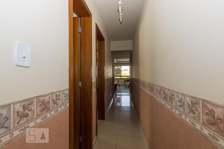 Corredor de apartamento à venda com 2 quartos, 95m² em Rio Branco, Porto Alegre