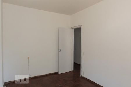 Quarto 1 de apartamento para alugar com 3 quartos, 125m² em Santo Antônio, Belo Horizonte