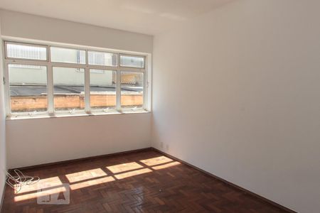 Sala  de apartamento para alugar com 3 quartos, 125m² em Santo Antônio, Belo Horizonte