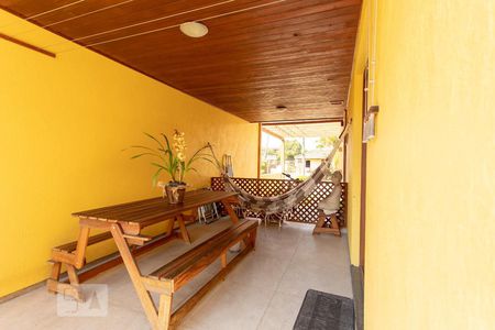 varanda de casa para alugar com 3 quartos, 117m² em Igara, Canoas