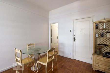 Sala de apartamento para alugar com 1 quarto, 55m² em Flamengo, Rio de Janeiro