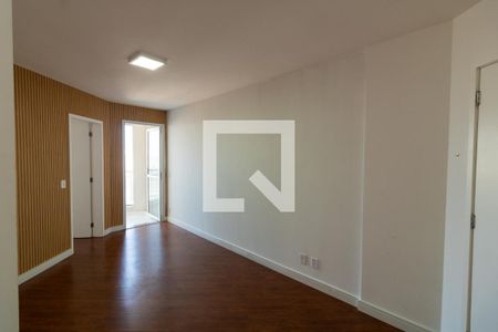 Sala de apartamento para alugar com 2 quartos, 51m² em Jardim Monte Alegre, Taboão da Serra