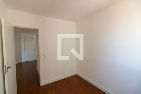 Quarto 2 de apartamento para alugar com 2 quartos, 51m² em Jardim Monte Alegre, Taboão da Serra