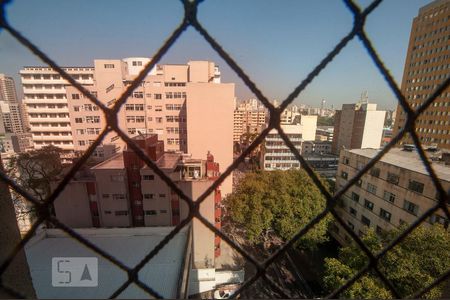 Vista do quarto de apartamento para alugar com 1 quarto, 60m² em Centro, Curitiba