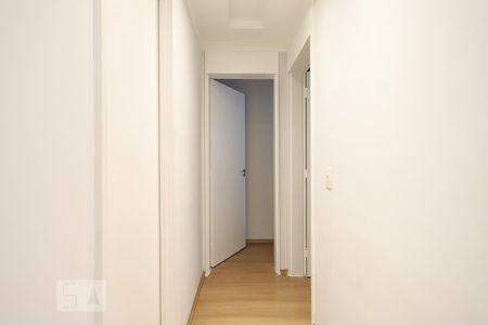 Corredor de apartamento à venda com 2 quartos, 45m² em Jardim Íris, São Paulo