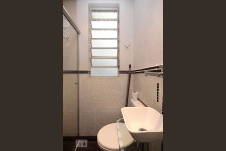 Banheiro de kitnet/studio à venda com 1 quarto, 26m² em Centro, São Paulo