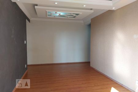 Sala de apartamento para alugar com 2 quartos, 55m² em Jardim Roberto, Osasco