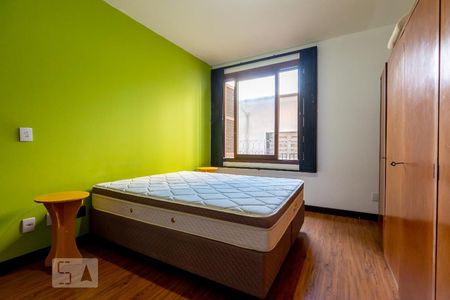 Quarto 2 de apartamento à venda com 2 quartos, 97m² em Santana, Porto Alegre