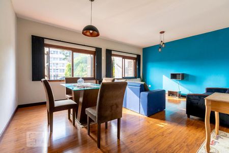 Sala de apartamento à venda com 2 quartos, 97m² em Santana, Porto Alegre