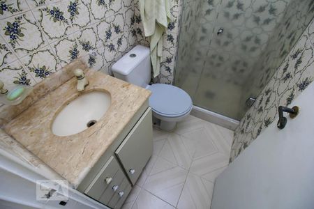 Banheiro Social de kitnet/studio à venda com 1 quarto, 23m² em Glória, Rio de Janeiro