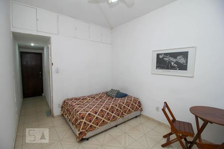 Quarto de kitnet/studio à venda com 1 quarto, 23m² em Glória, Rio de Janeiro