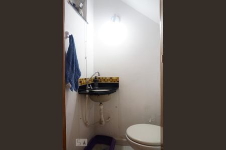 Lavabo de casa de condomínio à venda com 2 quartos, 68m² em Cidade Patriarca, São Paulo