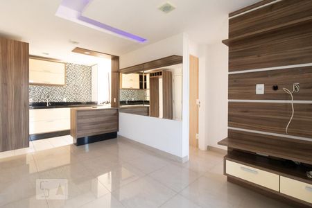 Sala de apartamento para alugar com 3 quartos, 52m² em Parada de Lucas, Rio de Janeiro