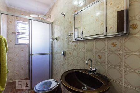 Banheiro de casa para alugar com 1 quarto, 60m² em Casa Verde Alta, São Paulo