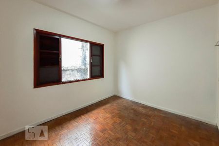 Quarto 1 de casa para alugar com 2 quartos, 120m² em Paulicéia, São Bernardo do Campo