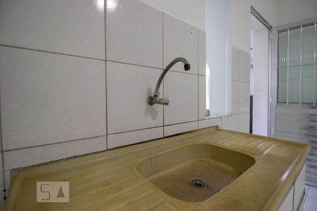 Detalhe Cozinha de casa para alugar com 1 quarto, 80m² em Jardim Dracena, São Paulo