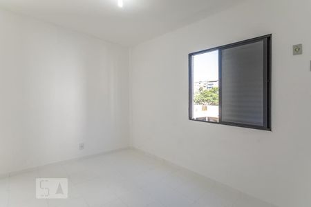 Quarto 1  de apartamento para alugar com 2 quartos, 63m² em Vila Vitória, Mogi das Cruzes