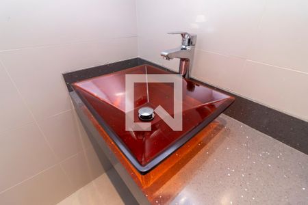 Lavabo de casa para alugar com 3 quartos, 300m² em Jardim São Paulo, São Paulo