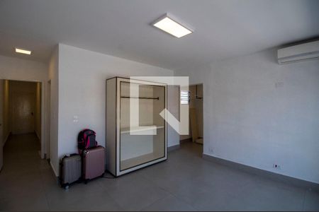 Suíte 1 de casa à venda com 4 quartos, 210m² em Brooklin Paulista, São Paulo