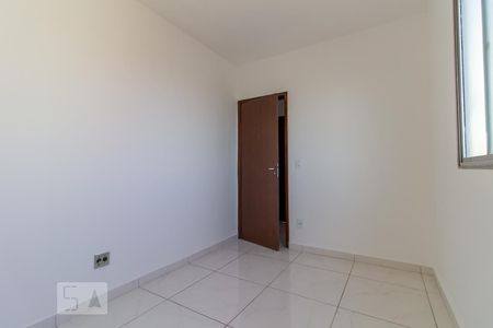 Quarto 1 de apartamento para alugar com 2 quartos, 50m² em Santa Cruz, Belo Horizonte