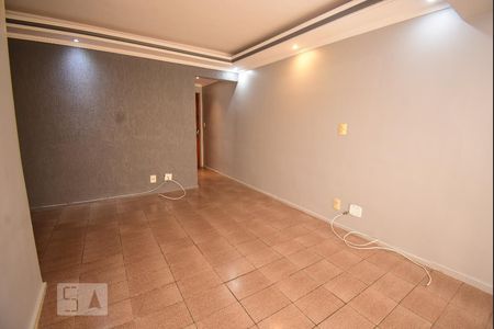 Sala de apartamento para alugar com 2 quartos, 68m² em Taguatinga Sul (taguatinga), Brasília