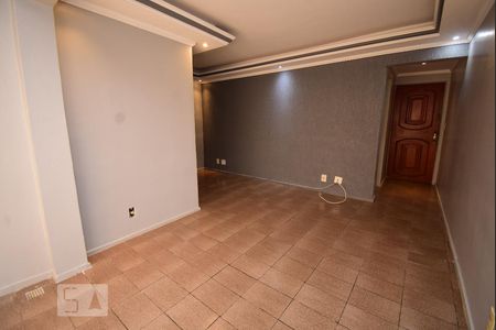 Sala de apartamento para alugar com 2 quartos, 68m² em Taguatinga Sul (taguatinga), Brasília