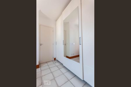 Quarto 2 de apartamento para alugar com 2 quartos, 50m² em Pinheiros, São Paulo