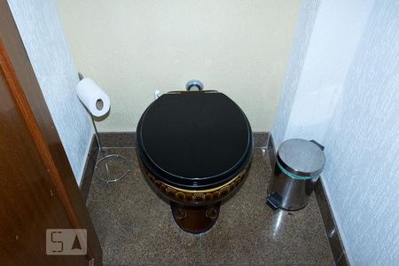 Lavabo de casa à venda com 3 quartos, 300m² em Vila Paulicéia, São Paulo