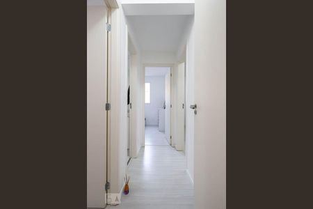 Corredor Quartos de apartamento à venda com 3 quartos, 100m² em Jardim Peri, São Paulo