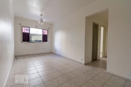 Sala de apartamento para alugar com 2 quartos, 72m² em Jardim D&#39;abril, São Paulo