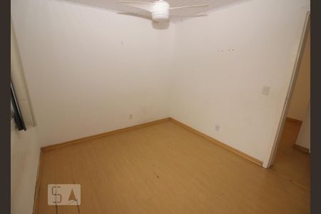 Quarto 2 de casa à venda com 2 quartos, 110m² em Jardim Itu-sabará, Porto Alegre