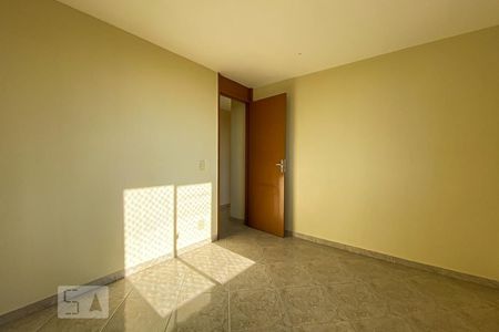 Quarto 1 de apartamento à venda com 2 quartos, 45m² em Olaria, Rio de Janeiro