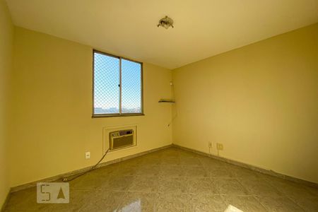 Quarto 1 de apartamento à venda com 2 quartos, 45m² em Olaria, Rio de Janeiro