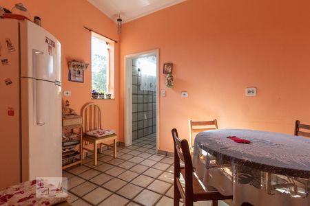 Casa para alugar com 190m², 3 quartos e 4 vagas Casa para alugar com 190m², 3 quartos e 4 vagasCozinha