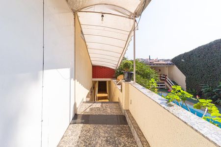 Casa para alugar com 190m², 3 quartos e 4 vagas Casa para alugar com 190m², 3 quartos e 4 vagasEntrada