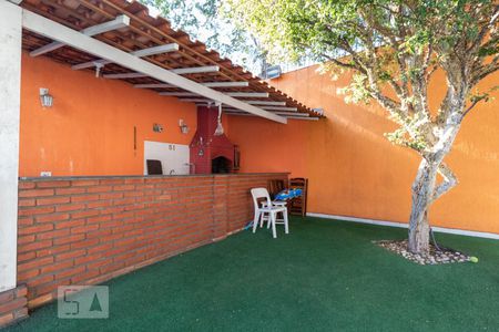 Casa para alugar com 190m², 3 quartos e 4 vagas Casa para alugar com 190m², 3 quartos e 4 vagasQuintal