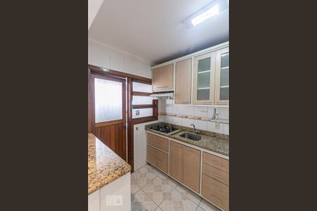 Cozinha de apartamento à venda com 2 quartos, 55m² em Partenon, Porto Alegre