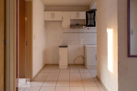 Cozinha de apartamento à venda com 2 quartos, 55m² em Rubem Berta, Porto Alegre