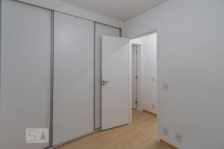 Quarto 1 de apartamento à venda com 2 quartos, 88m² em Jardim Tupanci, Barueri