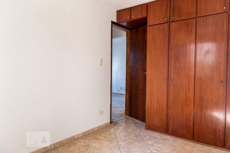 Quarto 2 de apartamento para alugar com 2 quartos, 52m² em Vila Irmãos Arnoni, São Paulo