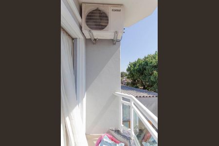 Casa à venda com 204m², 3 quartos e 3 vagas Casa à venda com 204m², 3 quartos e 3 vagasSacada Suíte