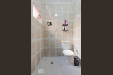 Casa à venda com 204m², 3 quartos e 3 vagas Casa à venda com 204m², 3 quartos e 3 vagasBanheiro