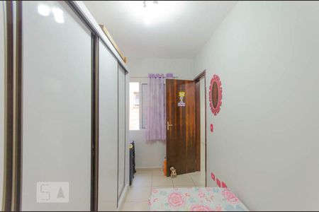 Casa à venda com 204m², 3 quartos e 3 vagas Casa à venda com 204m², 3 quartos e 3 vagasQuarto 1